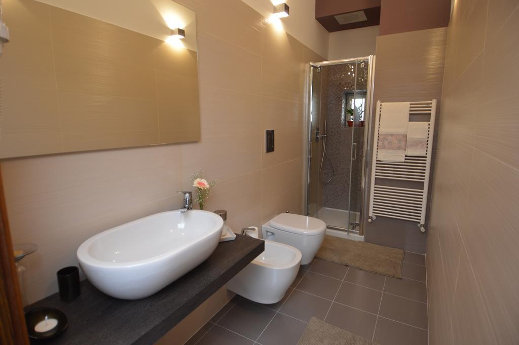 B&B Domus Garibaldi Salerno Habitación foto