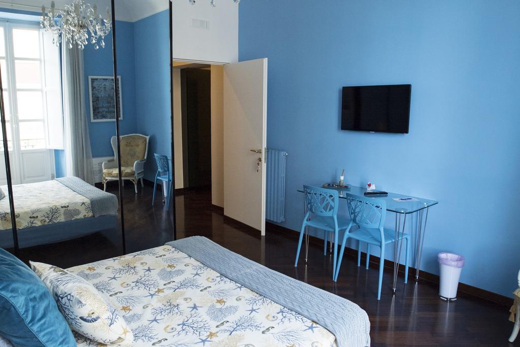 B&B Domus Garibaldi Salerno Exterior foto